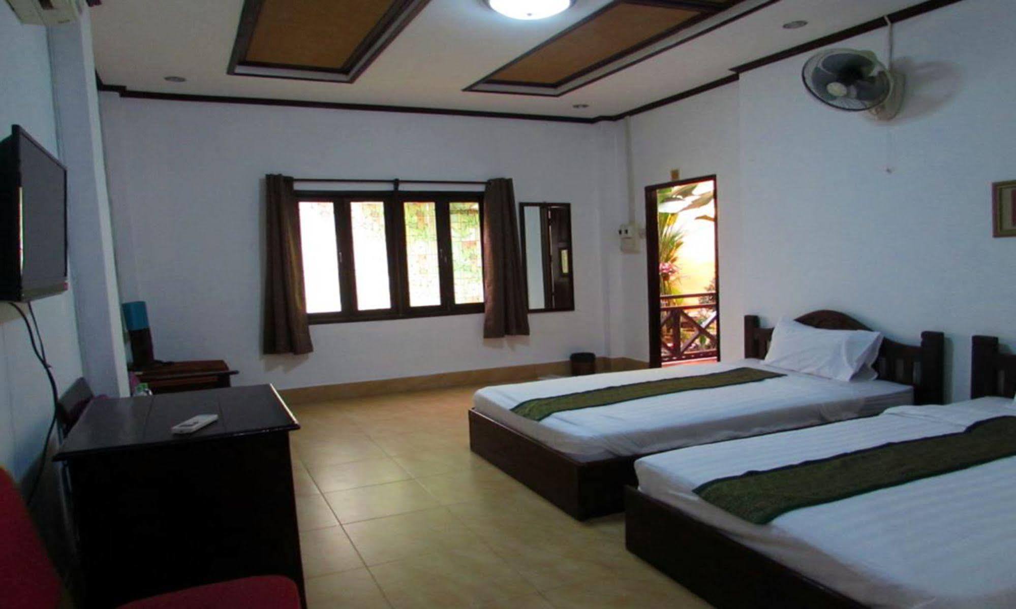 Suksavanh River 2 Hotel Ban Nongdouang Eksteriør bilde